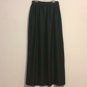 Maxi black skirt